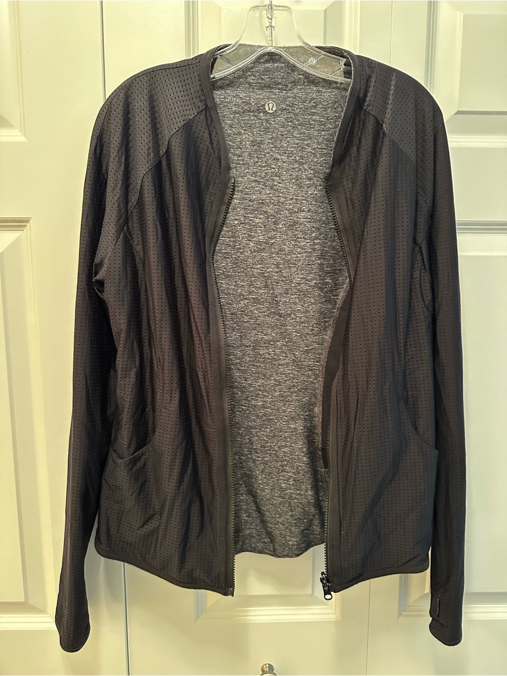 Reversible Lululemon jacket - Picture 5 of 8